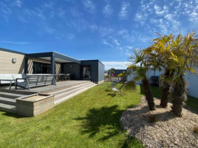 Cottage moderne en bord de mer
